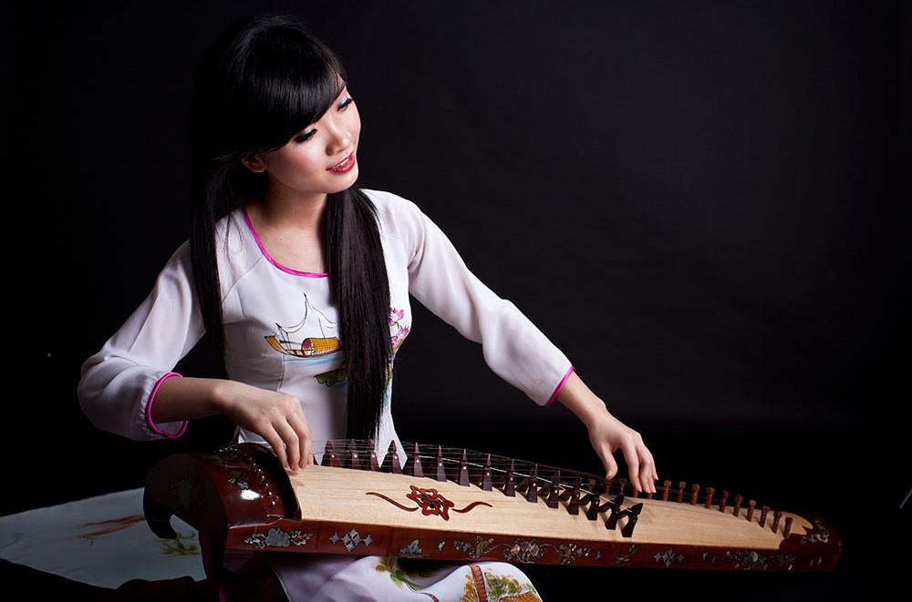Cách chơi đàn tranh