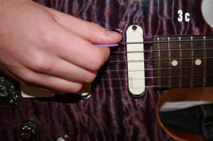 su dung pick guitar(2)