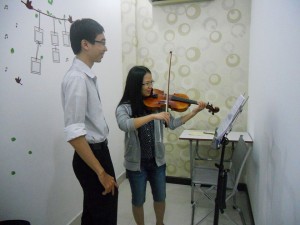 vượt qua khó khăn học violin2