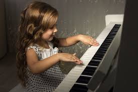 Học đàn piano 